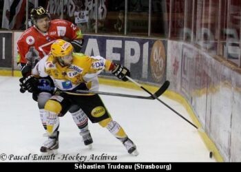 Ligue Magnus : Strasbourg battu mais seul leader